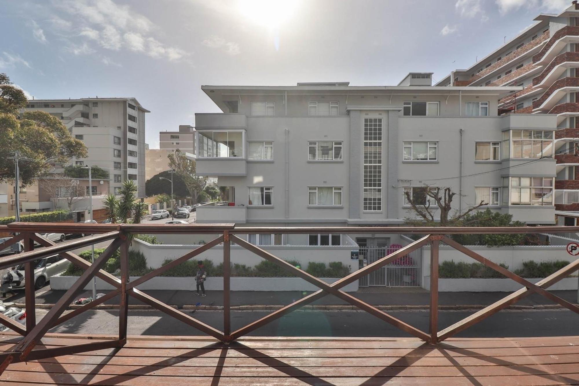 Spring Tide Inn By Ctha Cape Town Dış mekan fotoğraf